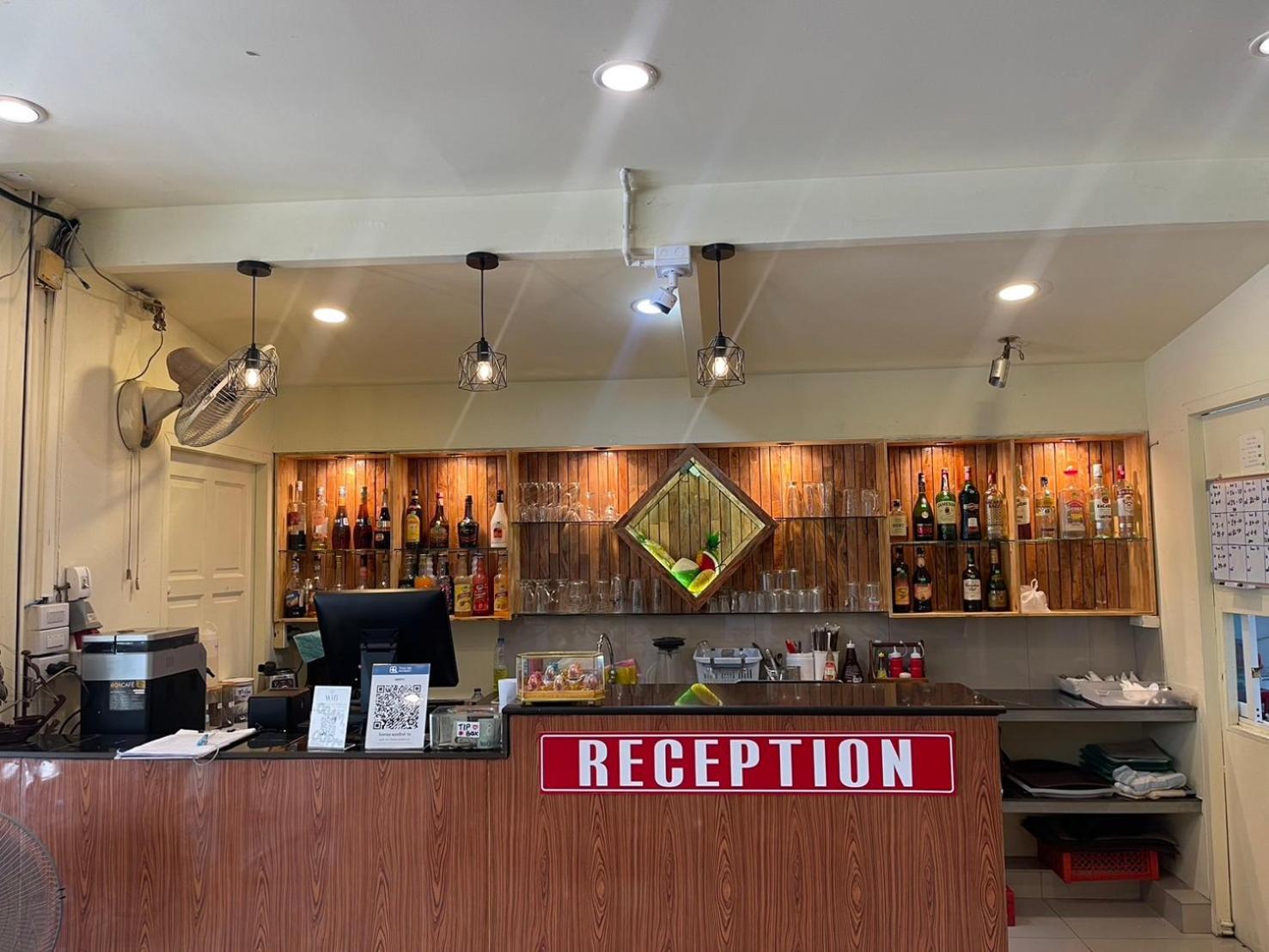 Malee Guesthouse And Restaurant Pattaya Buitenkant foto